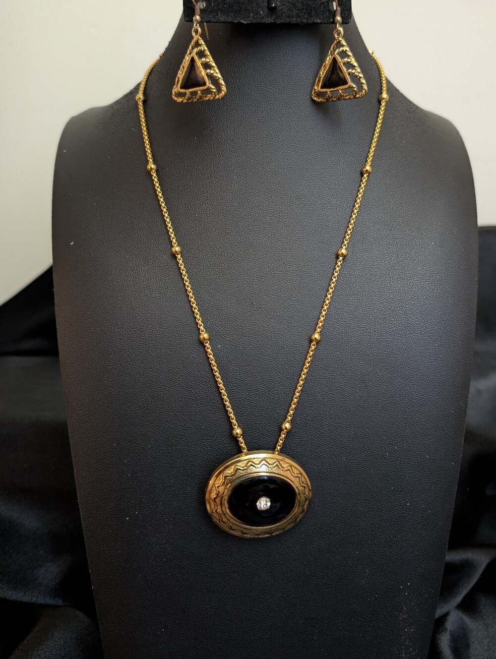 #82. Estate Gold-Tone Black Pendant /Brooch Necklace and Triangle Earrings Set